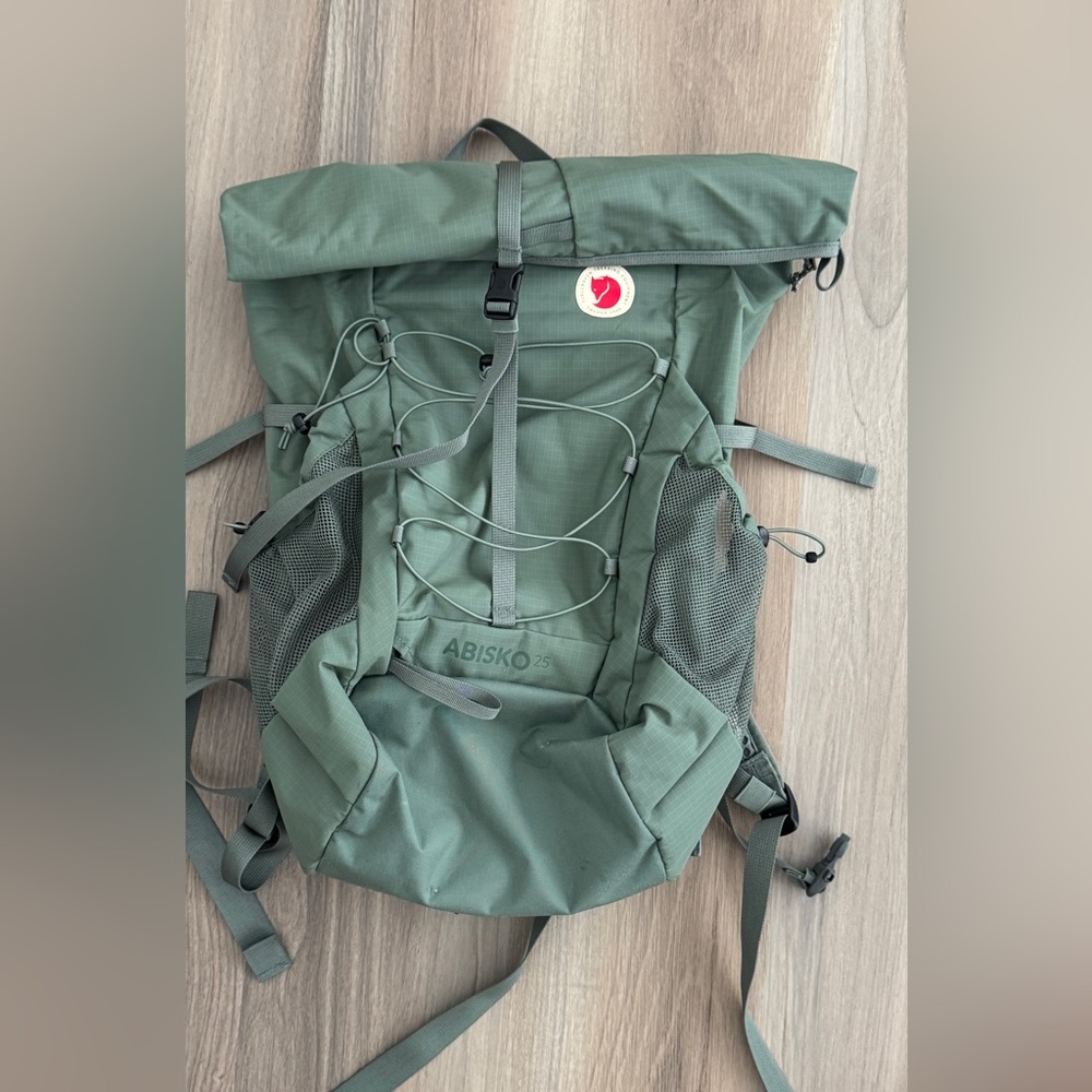 Fjallraven Abisko 25L Green Backpack
